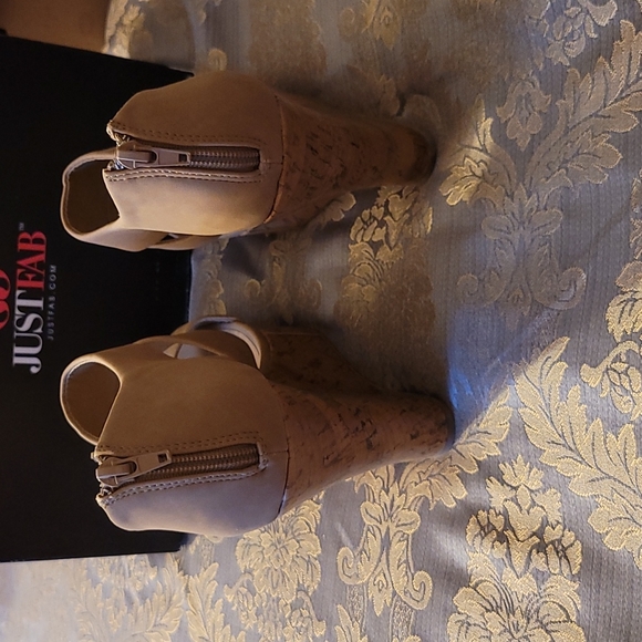 Women Taupe Solaro 5inch Espedrill Sandals with a 1 and 1/2 platform - Picture 3 of 10